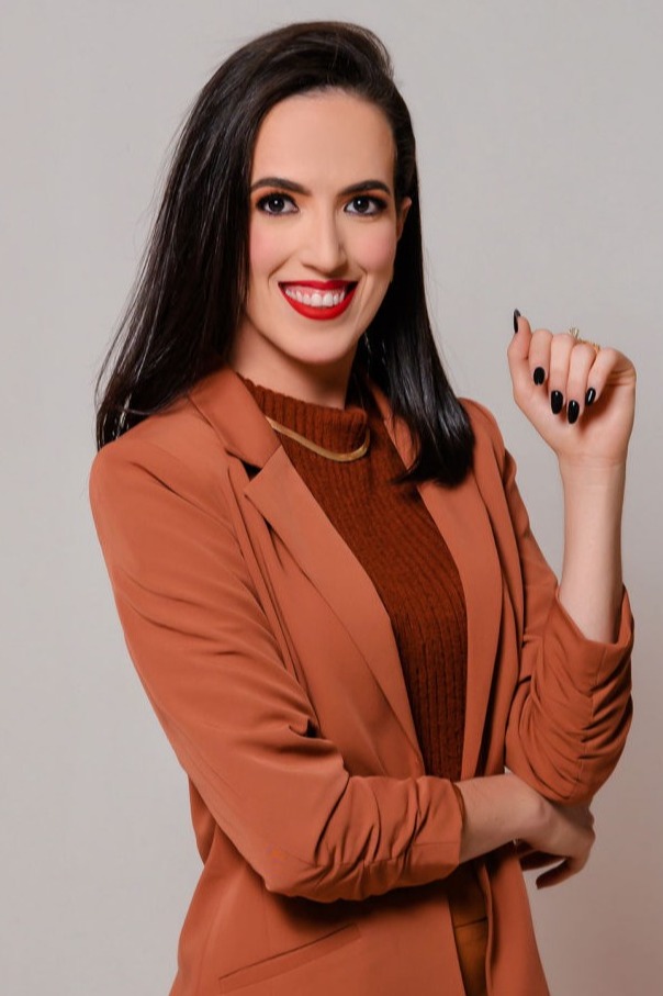 Dra. Maysa Medeiros Silva